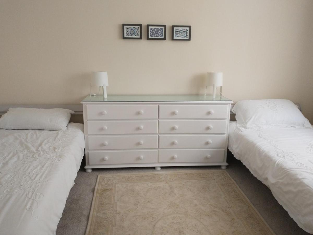 Spacious 2-Bed Apartment In Ruthin Exteriér fotografie